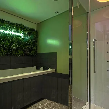 Cosyrouen Bali Jacuzzi & Hamman * Rouen